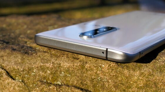 Обзор Realme X2 Pro: супермощь в скромном обличии