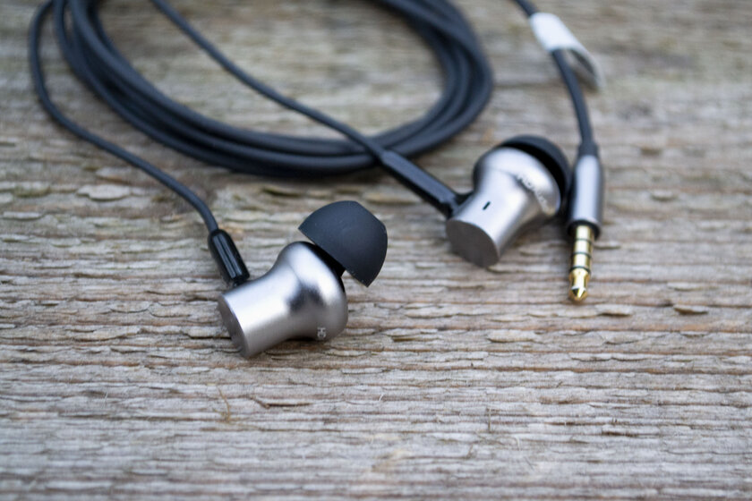Hi-Fi за копейки. Обзор Xiaomi In Ear Headphones Pro HD
