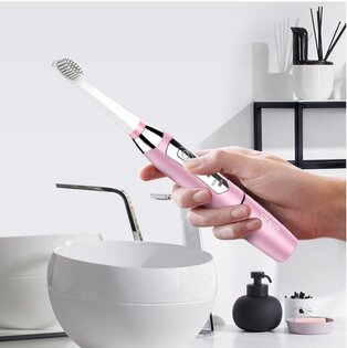 7 подарков девушке на 14 Февраля — доставят с российского склада AliExpress за неделю