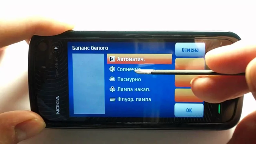 Ретроспектива: Nokia 5230. Судьба одного из самых популярных Symbian-смартфонов