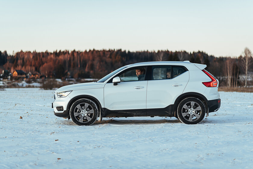 Тест-драйв Volvo XC40 '19. Шведский красавец