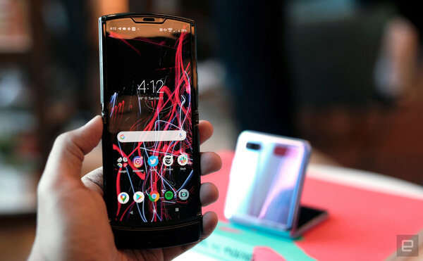 Обзор Motorola RAZR: дань моде, а не настоящий флагман