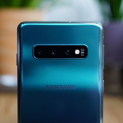 10 причин купить старый Samsung Galaxy S10 вместо нового Galaxy S20