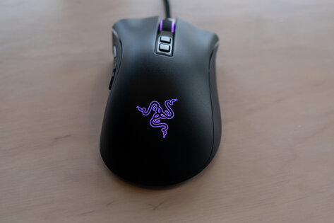 Обзор Razer DeathAdder V2: новое железо для асимметричной легенды