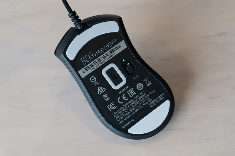 Обзор Razer DeathAdder V2: новое железо для асимметричной легенды