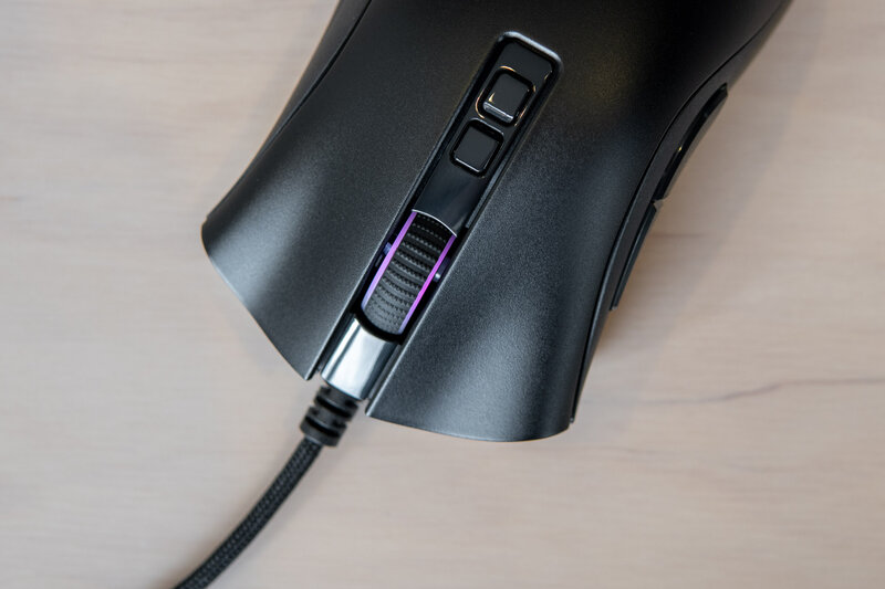 Обзор Razer DeathAdder V2: новое железо для асимметричной легенды