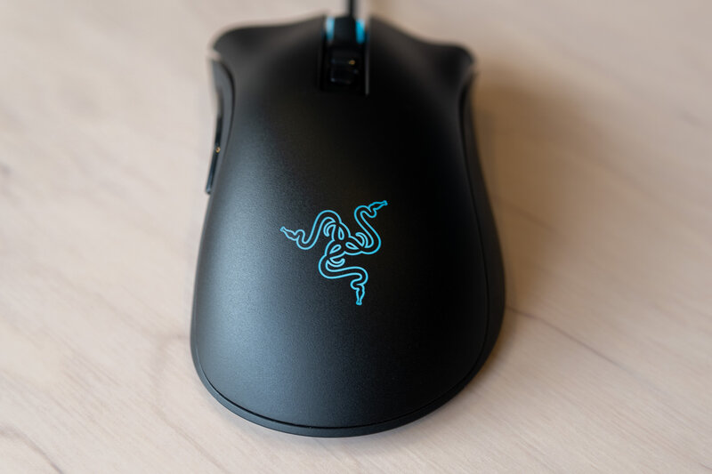 Обзор Razer DeathAdder V2: новое железо для асимметричной легенды