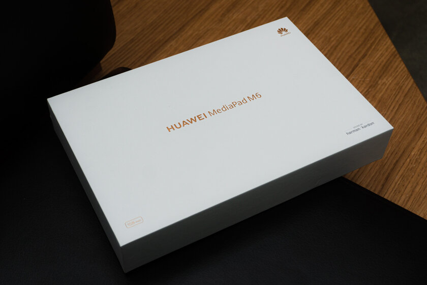 Обзор Huawei MediaPad M6 10.8: действительно конкурент бюджетному iPad?