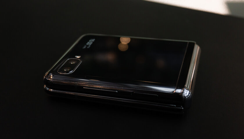 Попробовал Galaxy Z Flip: неподдельные впечатления от раскладушки с гибким экраном