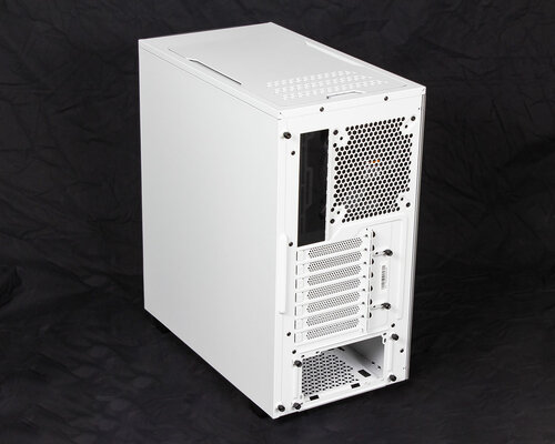 Просто, удобно, компактно: обзор be quiet! Pure Base 500 Window