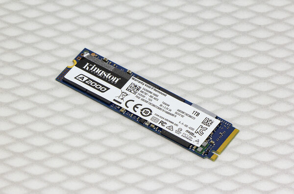 Универсальный, не горячий: Kingston A2000 1 Тбайт