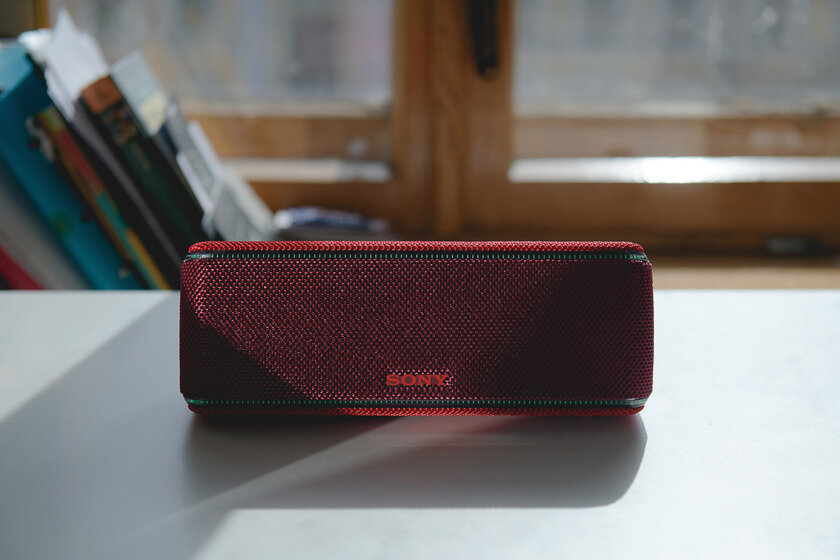 Обзор колонки Sony SRS-XB31: в ожидании вечеринок