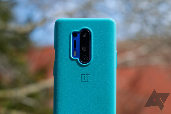 Обзор OnePlus 8 Pro: когда убийца флагманов стал флагманом