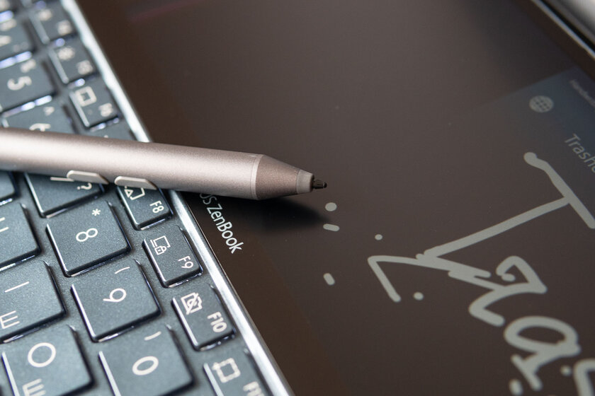 Тестируем ноутбук с двумя дисплеями: на что способен ASUS ZenBook Duo UX481F