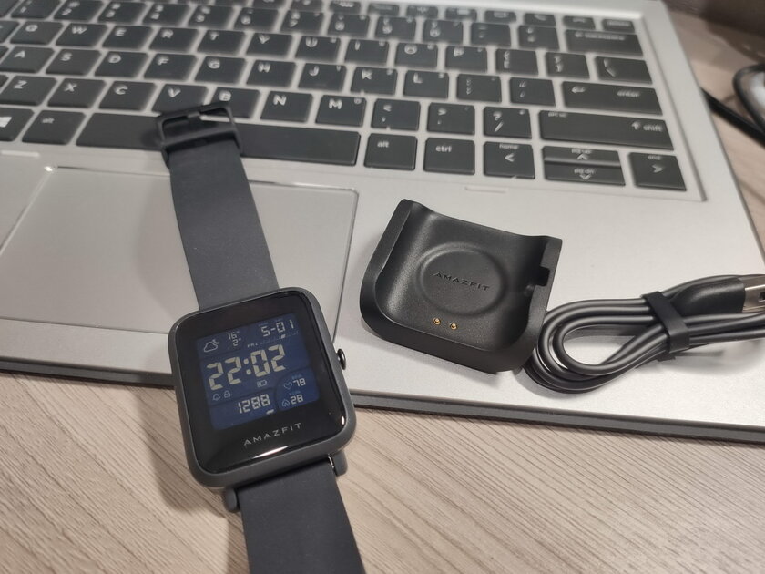 Обзор Amazfit Bip S. Лучшие бюджетные часы?