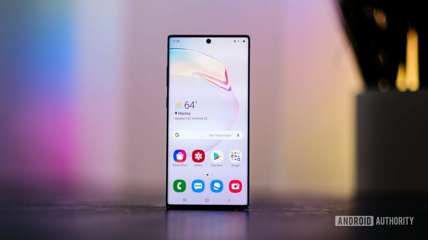 В 2011 году Samsung Galaxy Note предрекали провал из-за большого дисплея на 5,3 дюйма