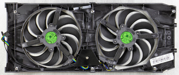 «Красный» для всех: обзор ASUS ROG Strix AMD Radeon RX 5500 XT OC