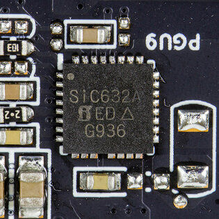 «Красный» для всех: обзор ASUS ROG Strix AMD Radeon RX 5500 XT OC