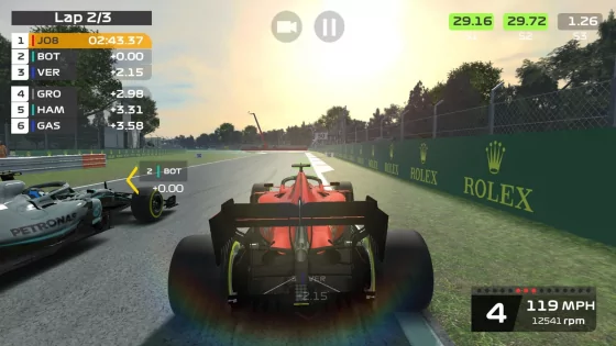 F1 Mobile Racing 5.4.11. Скриншот 1
