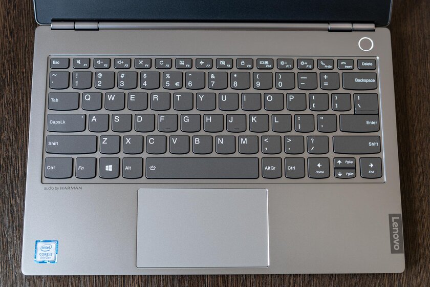 Обзор Lenovo ThinkBook 13s: меж двух огней