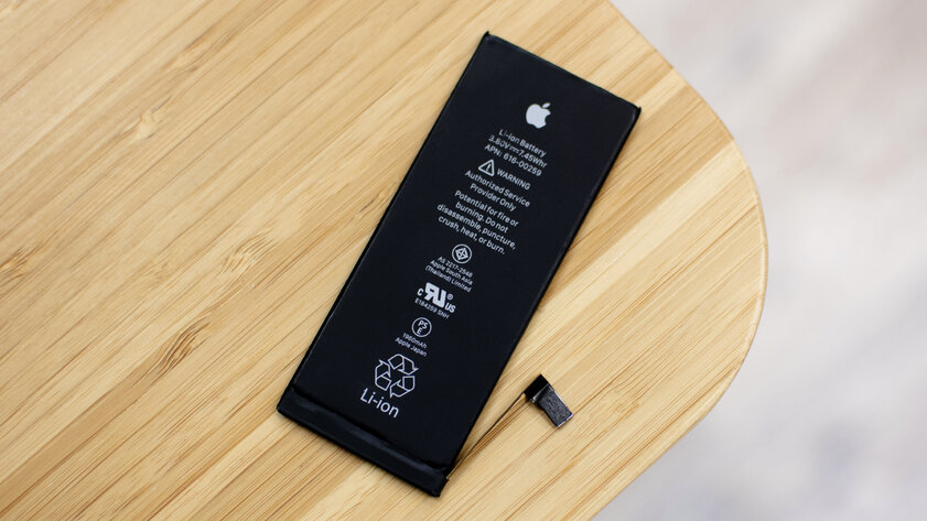 Apple проиграла апелляцию по иску на 10 млн евро за замедление iPhone