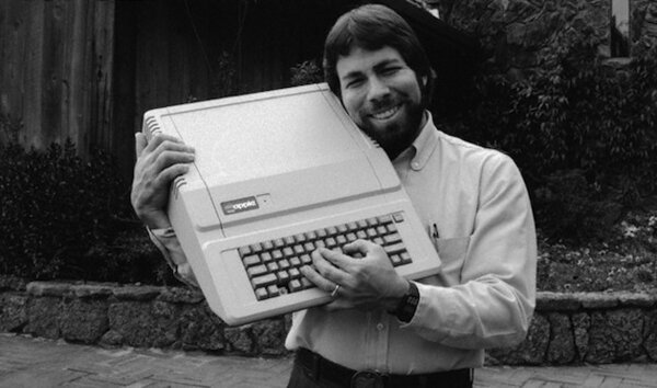 Ровно 43 года назад Apple II перевернул мир: чем он выделялся
