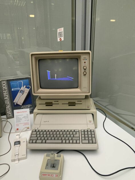Ровно 43 года назад Apple II перевернул мир: чем он выделялся