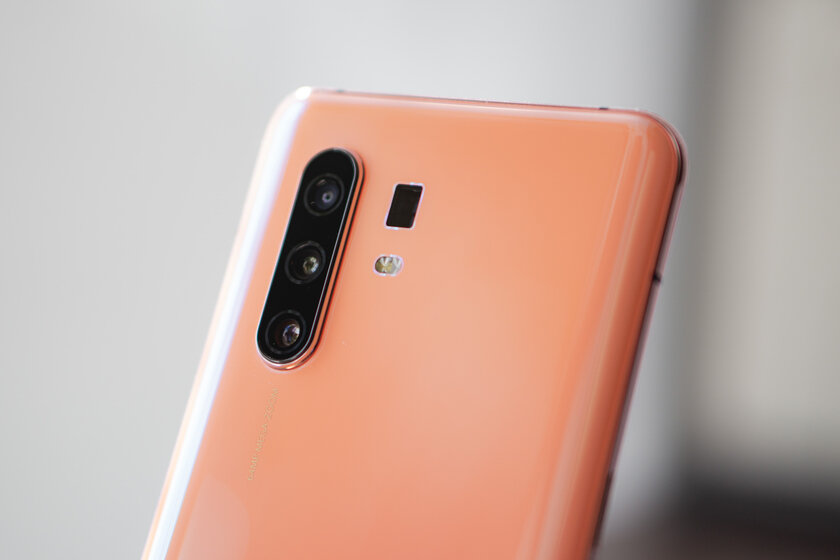 Обзор Vivo X30 Pro: на что способен элегантный «китаец»
