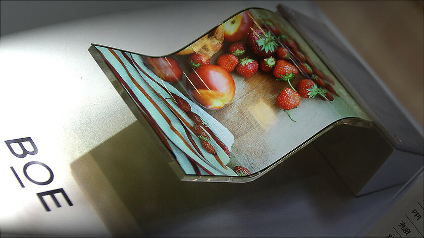 Samsung и Apple забраковали OLED-панели BOE для Galaxy S21 и iPhone 12