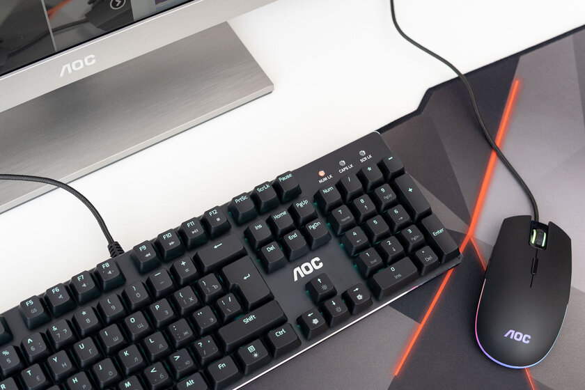 Обзор AOC GK500: удобство тактильной механики