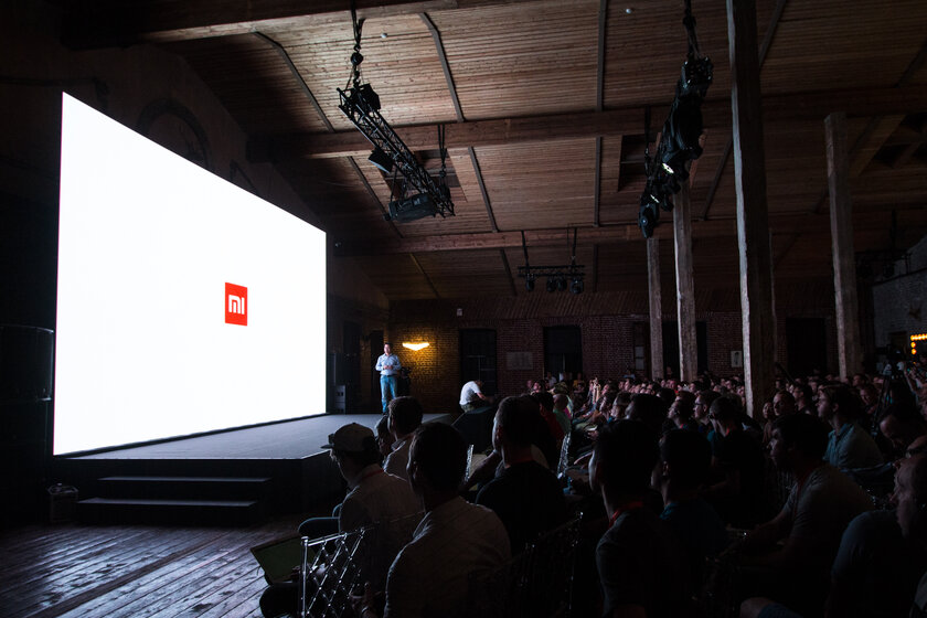 Интервью с PR-менеджером Xiaomi: международная гарантия и планы по захвату вселенной