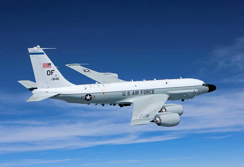Видео дня: перехват самолётов США российским Су-30 над Черным морем