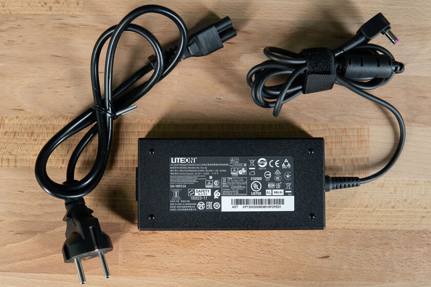 Обзор Acer Nitro 7: серьезный гейминг может быть мобильным