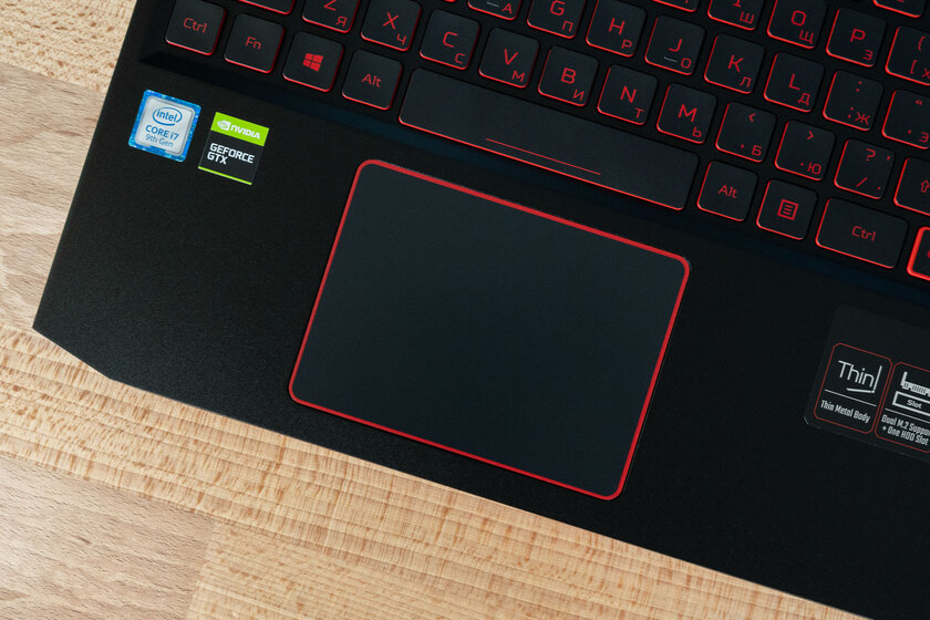 Обзор Acer Nitro 7: серьезный гейминг может быть мобильным