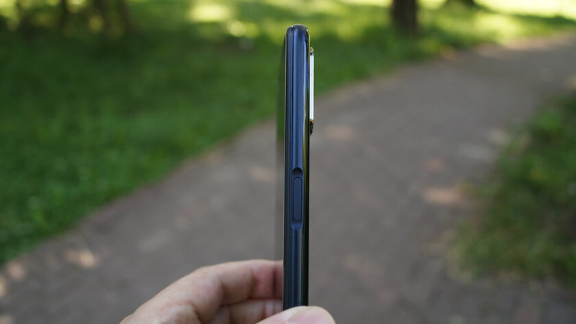 Обзор смартфона OPPO A72: сияющий и неоднозначный
