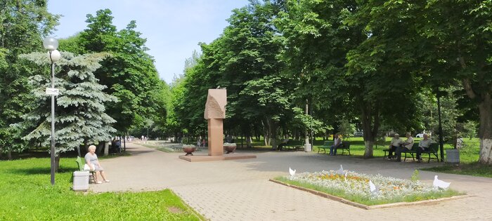 Обзор смартфона OPPO A72: сияющий и неоднозначный