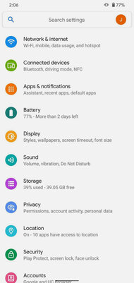 PhoneArena сравнила Android 11 и iOS 14: чем системы похожи, а чем кардинально отличаются