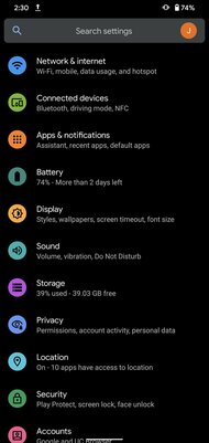 PhoneArena сравнила Android 11 и iOS 14: чем системы похожи, а чем кардинально отличаются