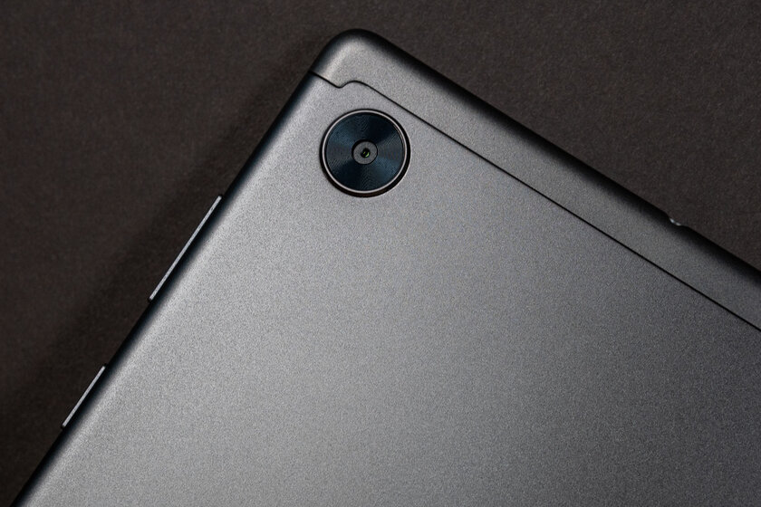 Обзор Lenovo M10 FHD Plus: большой экран для развлечений