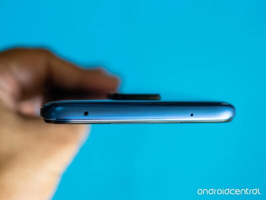 Обзор Xiaomi POCO M2 Pro: клон Redmi Note 9 Pro, только лучше и без рекламы — Дизайн POCO M2 Pro. 3