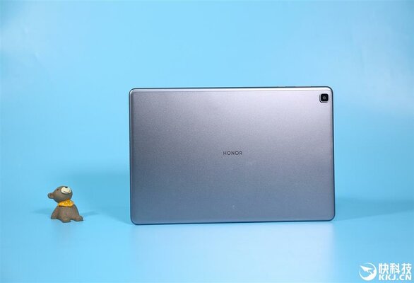 Honor представил Tablet 6 и X6 — дешёвые планшеты на Android 10
