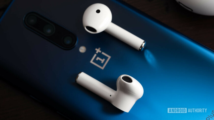 Обзор OnePlus Buds: наушники не для всех