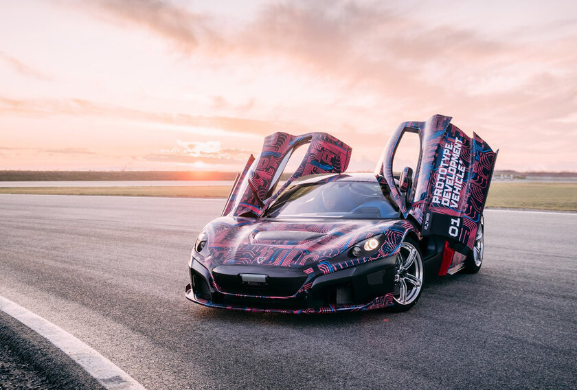 Rimac C_Two: автономный электрогиперкар, который научит быть гонщиком Rimac C_Two: автономный электрогиперкар, который научит быть гонщиком