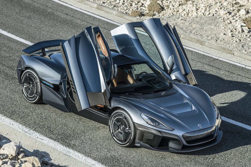 Rimac C_Two: автономный электрогиперкар, который научит быть гонщиком