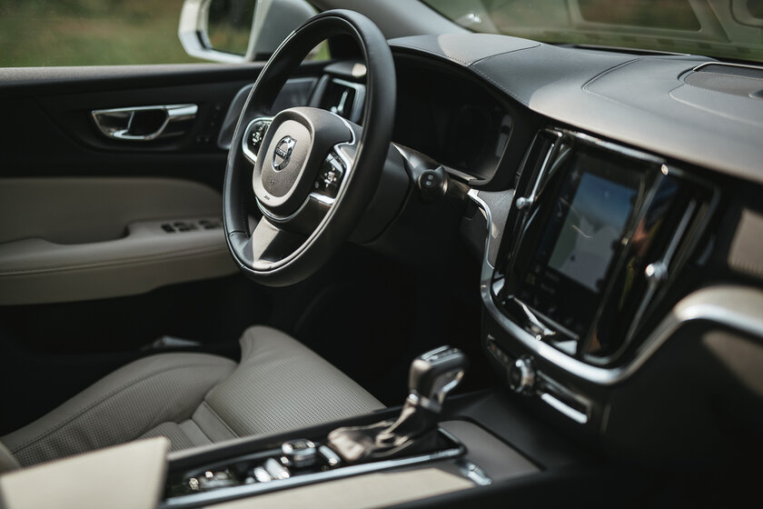 Тест-драйв Volvo V60 Cross Country '19. Встреча с единорогом