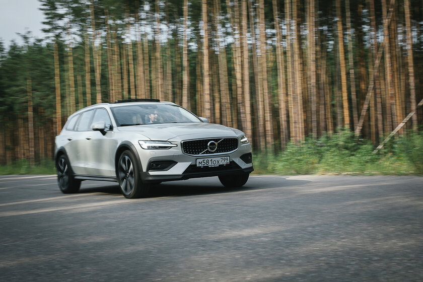 Тест-драйв Volvo V60 Cross Country '19. Встреча с единорогом