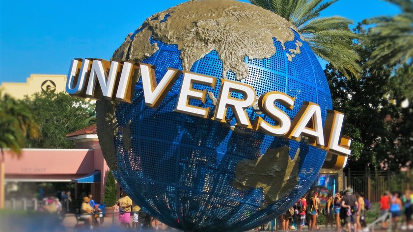 Universal меняет индустрию: фильмы будут выпускать в «цифре» через 17 дней после релиза
