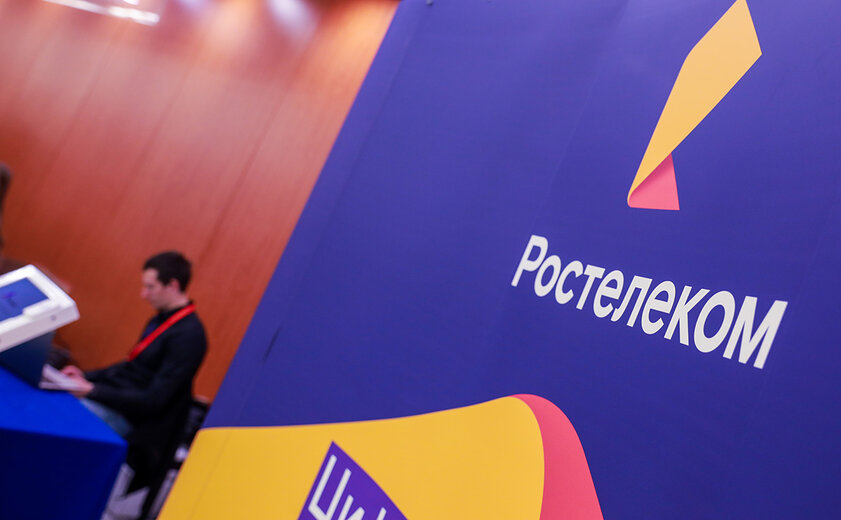 «Ростелекому» выделят больше 10 млрд рублей для блокировки соцсетей и World of Tanks в школах