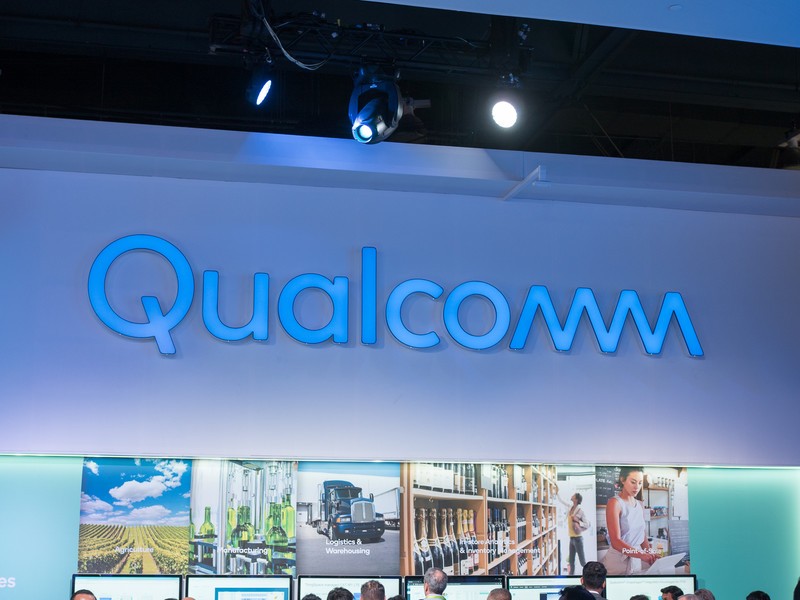 Американские чипы в китайских смартфонах: к чему может привести сделка Huawei с Qualcomm