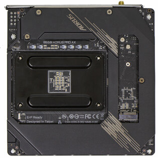 Обзор GIGABYTE B550I AORUS PRO AX: компактно, универсально, с огоньком